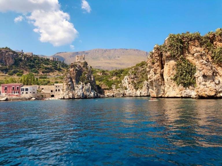 Casa Vacanza Accetta Trappeto  Kültér fotó